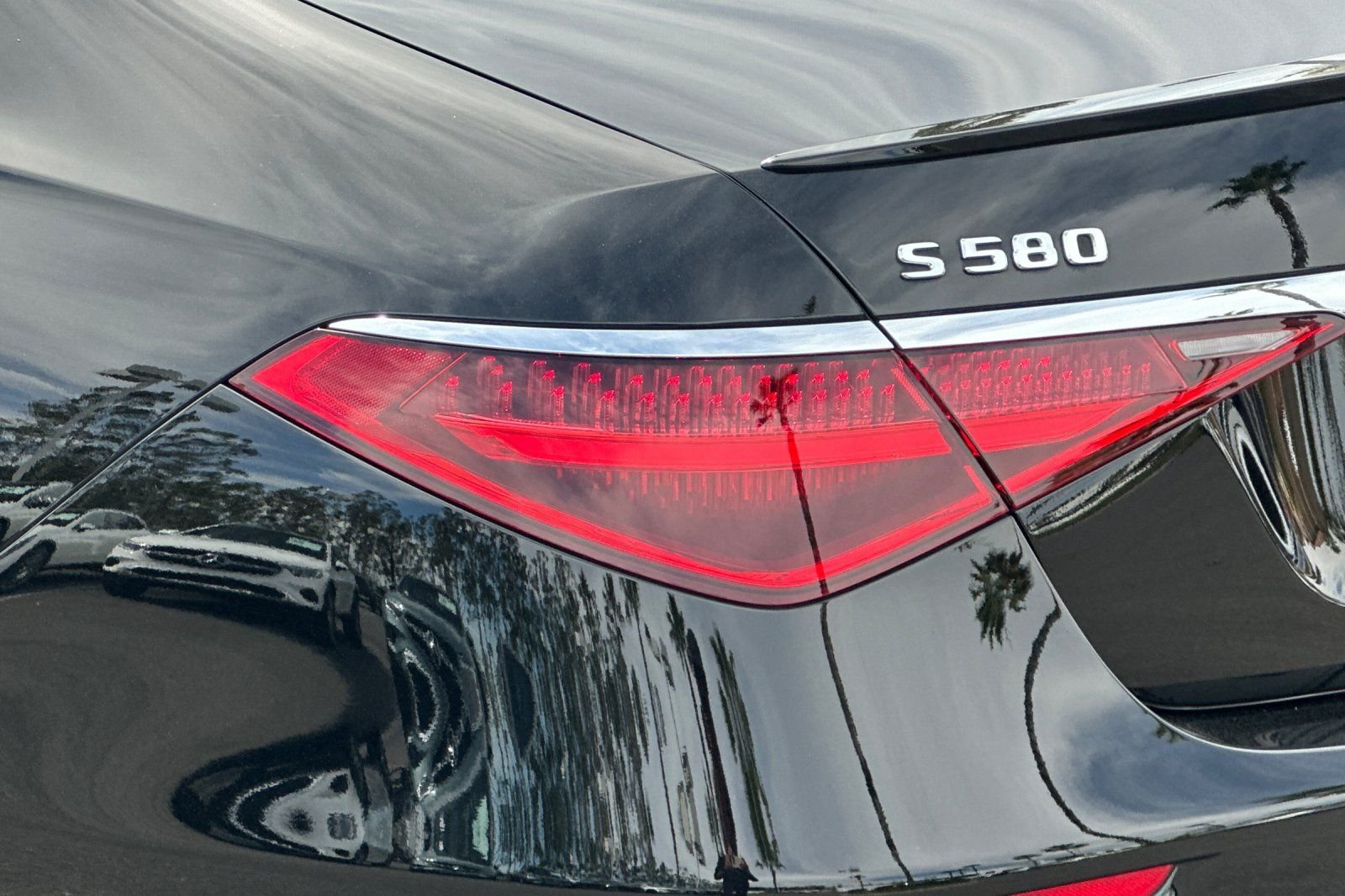 Certified Used 2023 Black Mercedes-Benz S 580 image 16
