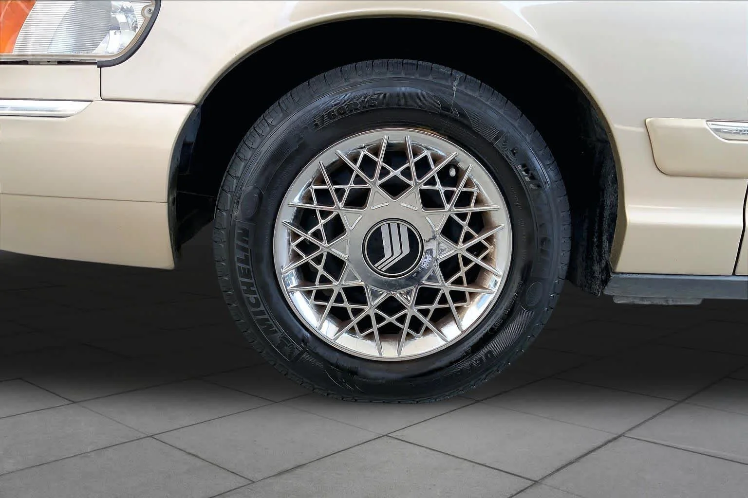 Used 2000 HARVEST GOLD CLEARCOAT METALLIC Mercury GS image 10