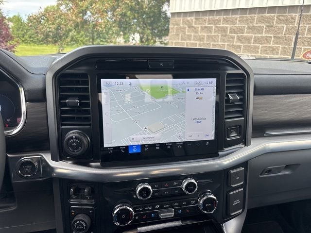 New 2026 Gray Ford Lariat image 24