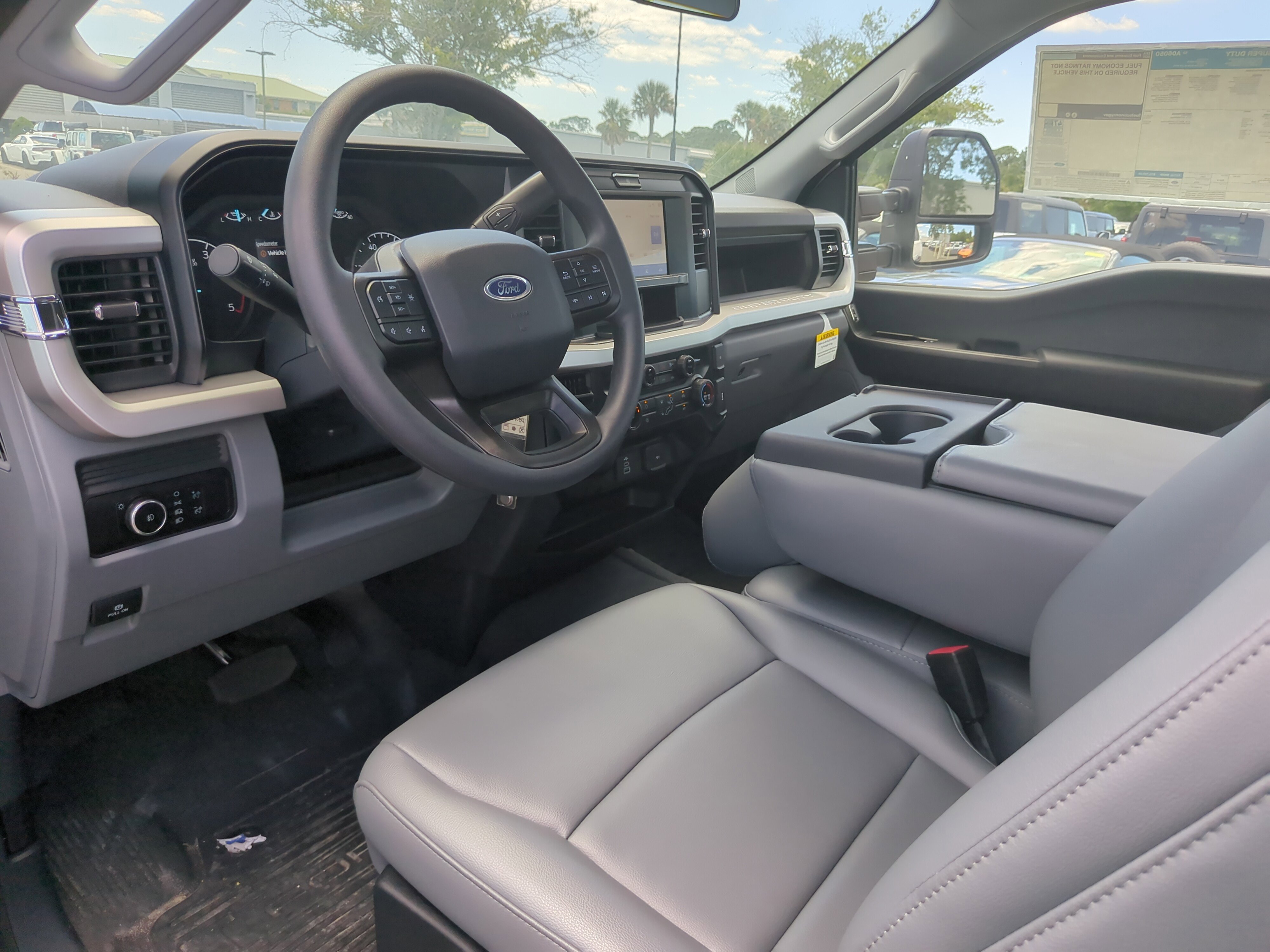 2025 Ford F-450 Super Duty Chassis Cab XL - Photo 13