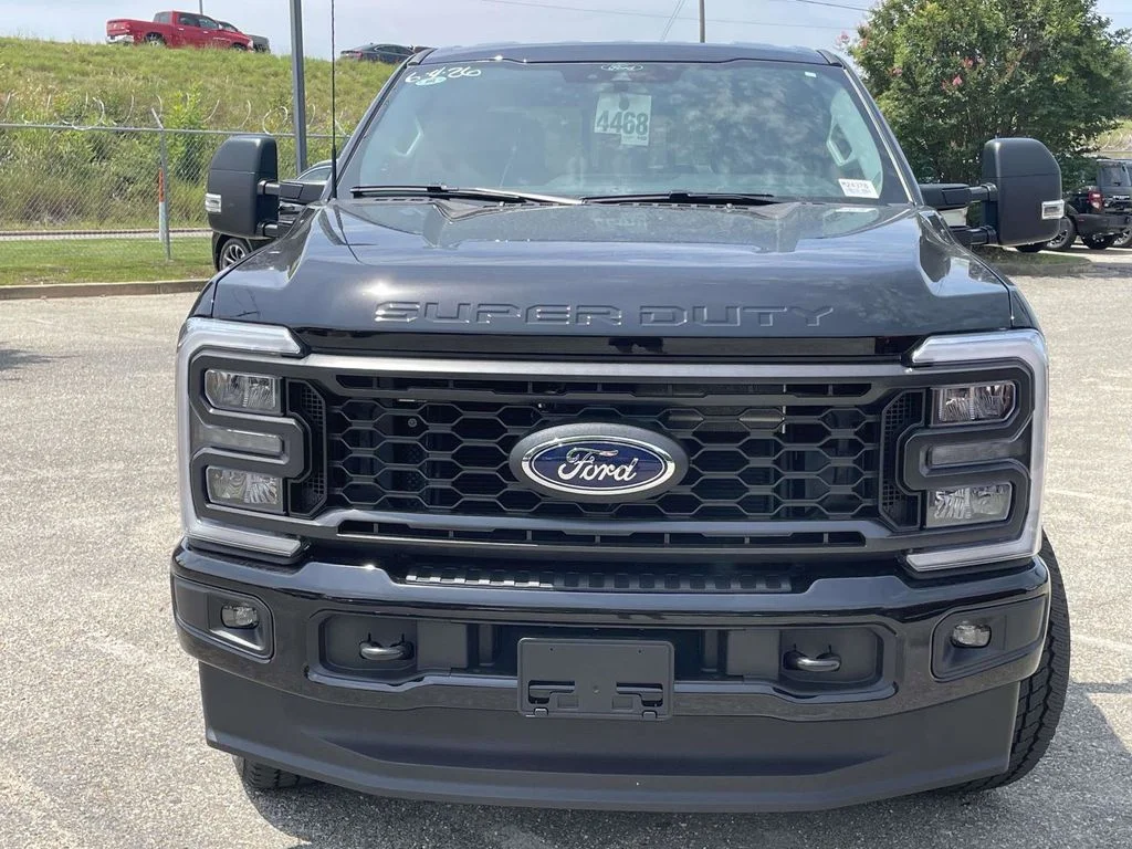 New 2026 Black Ford XL image 8