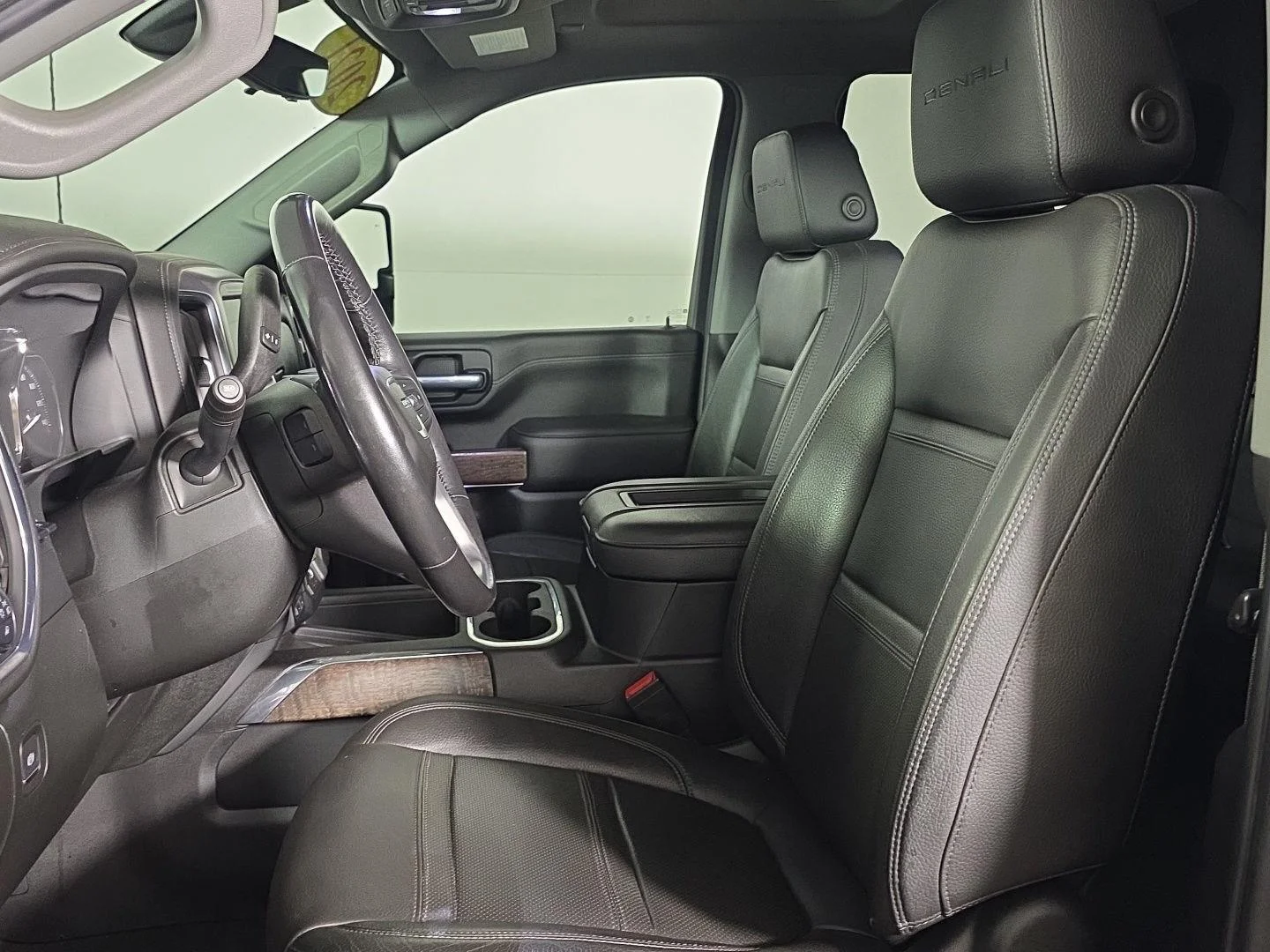 Used 2021 Pacific Blue Metallic GMC Denali image 13