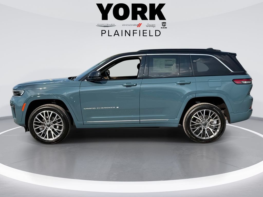 New 2027 Steel Blue Paint Jeep Summit image 8