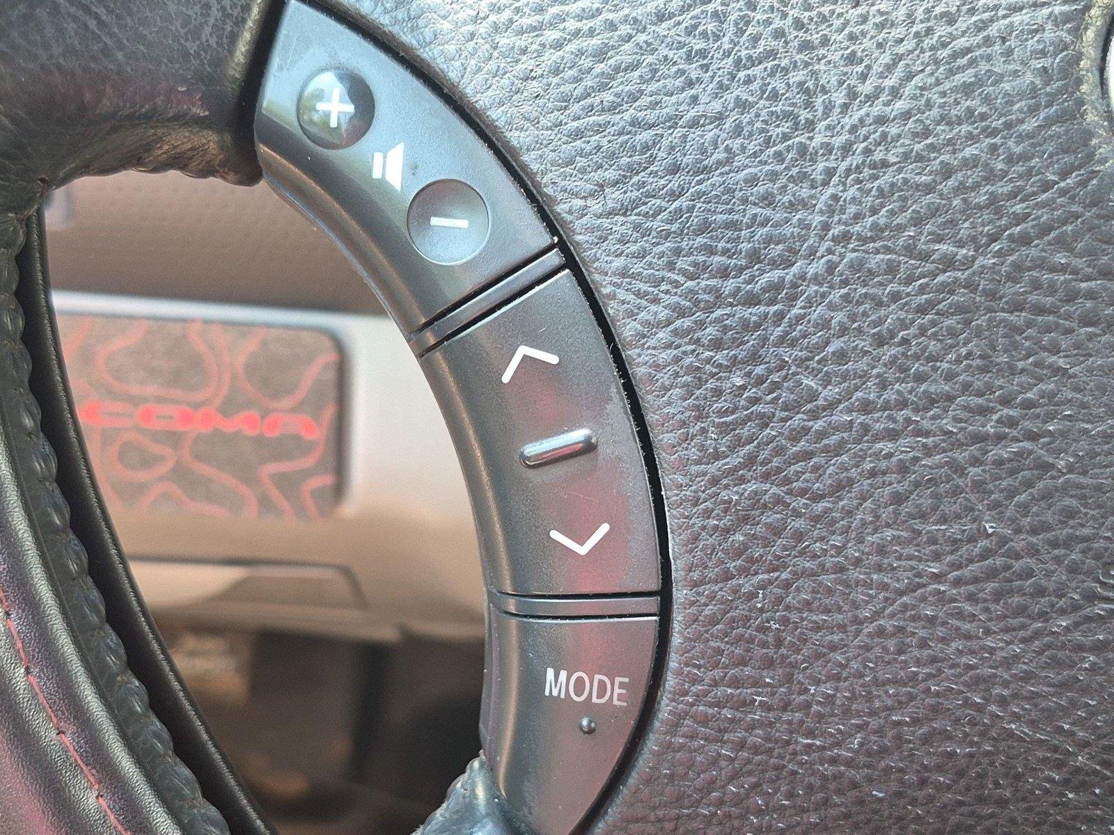 Used 2007  Toyota  image 20