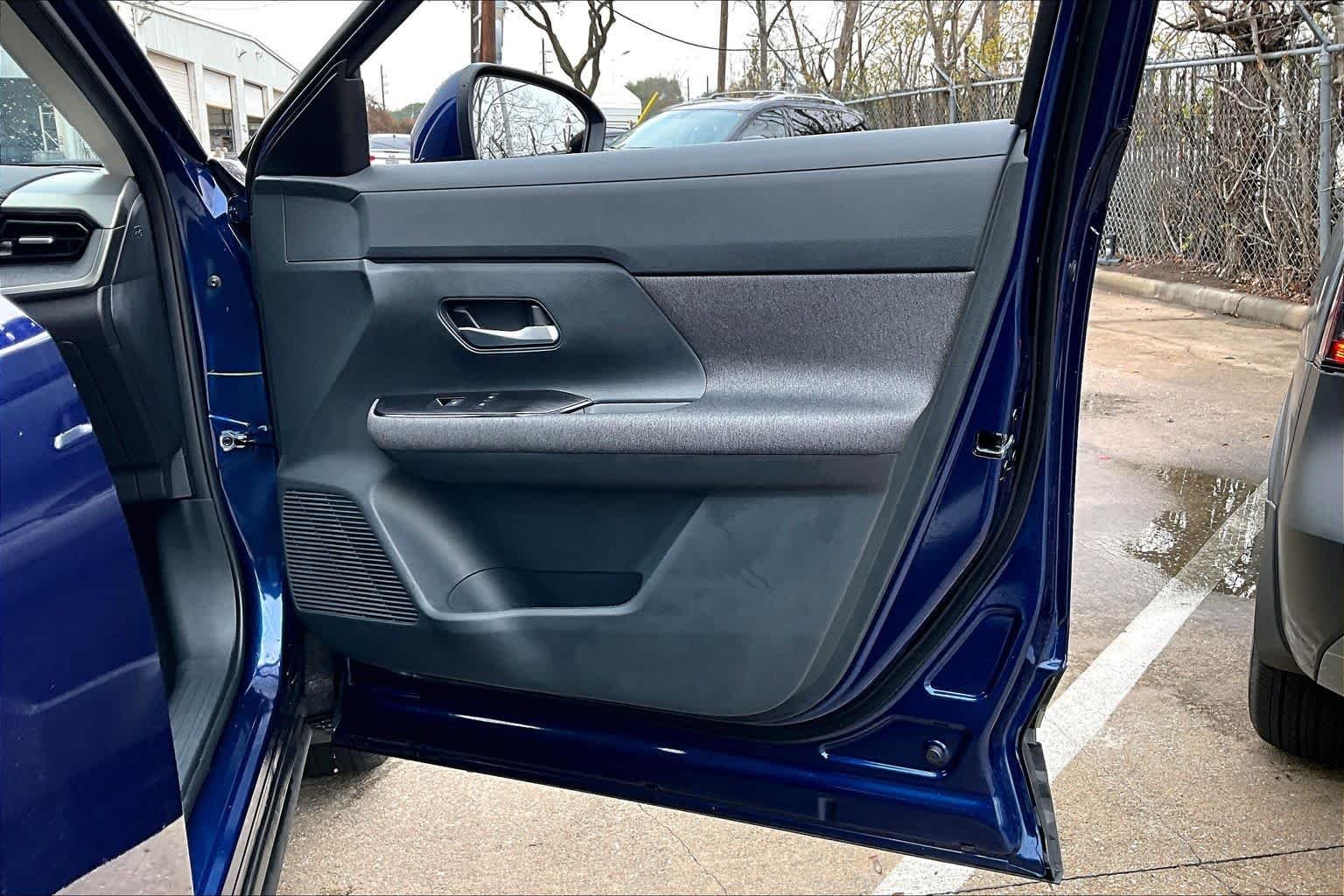 Used 2025 Deep Blue Pearl Nissan SV image 20