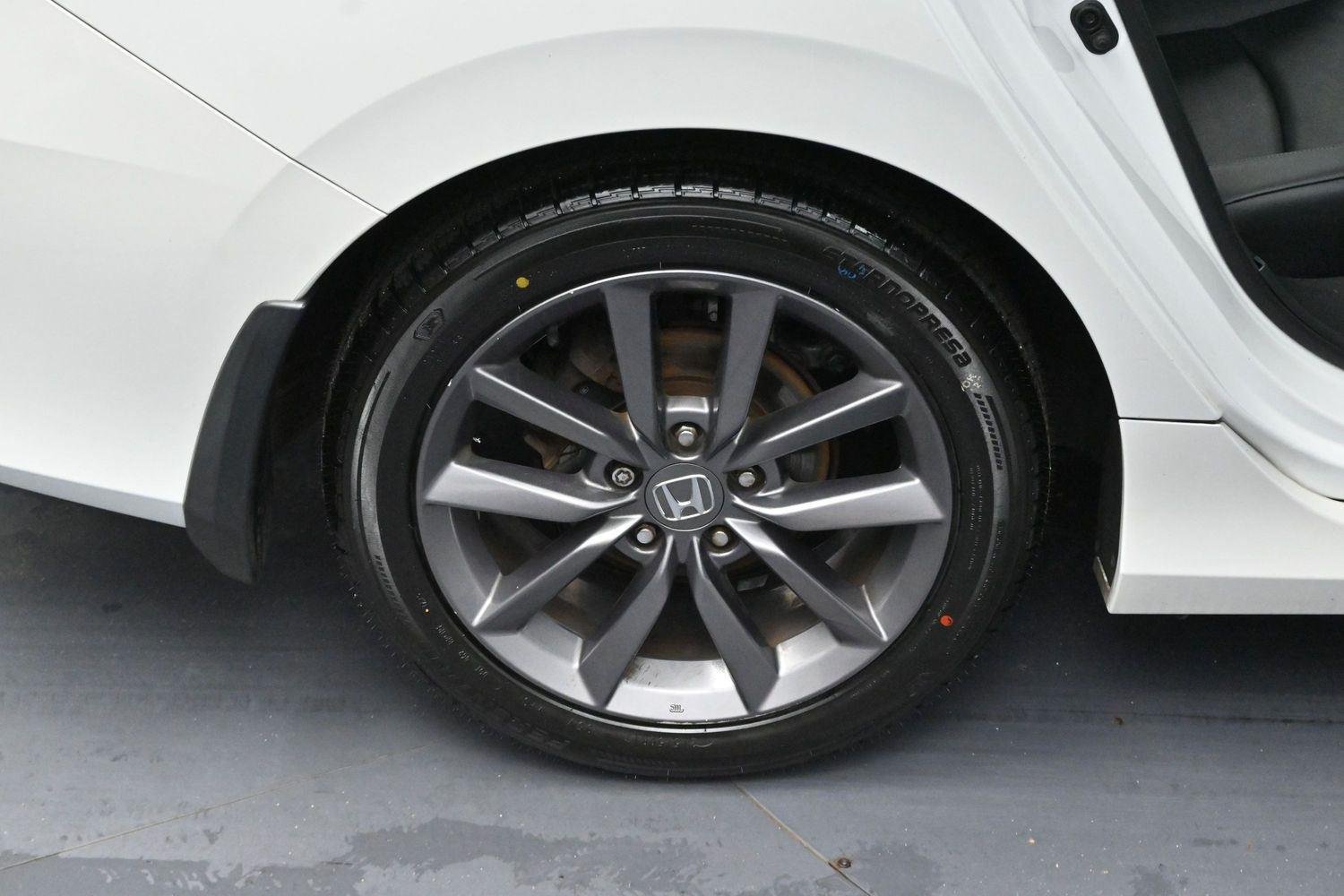 Used 2020 Platinum White Pearl Honda EX-L image 33