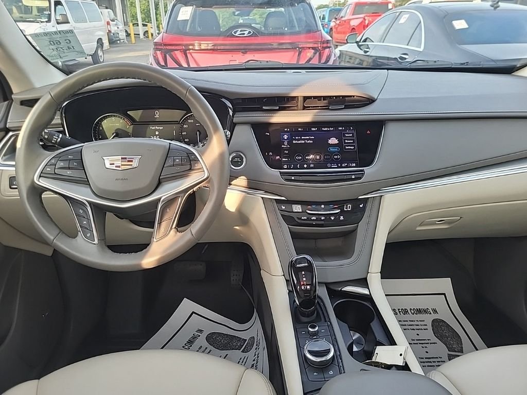 Used 2022 Blue Cadillac Premium Luxury image 8