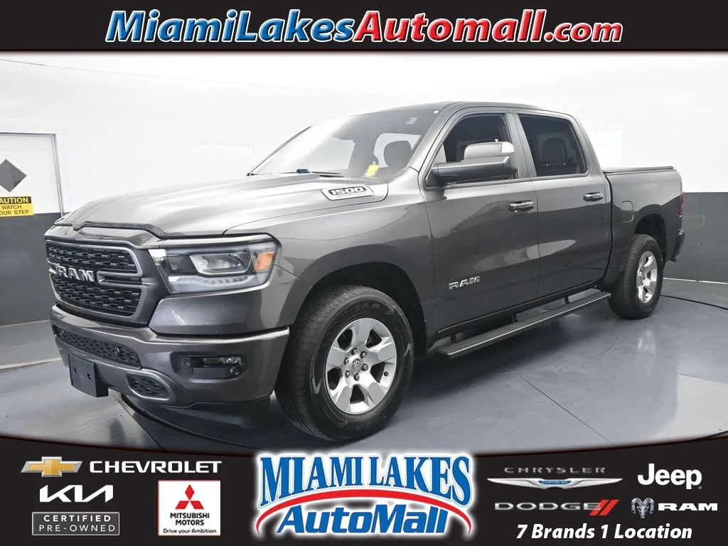 2023 RAM 1500 Big Horn/Lone Star 4x4 Crew Cab 5'7's photo