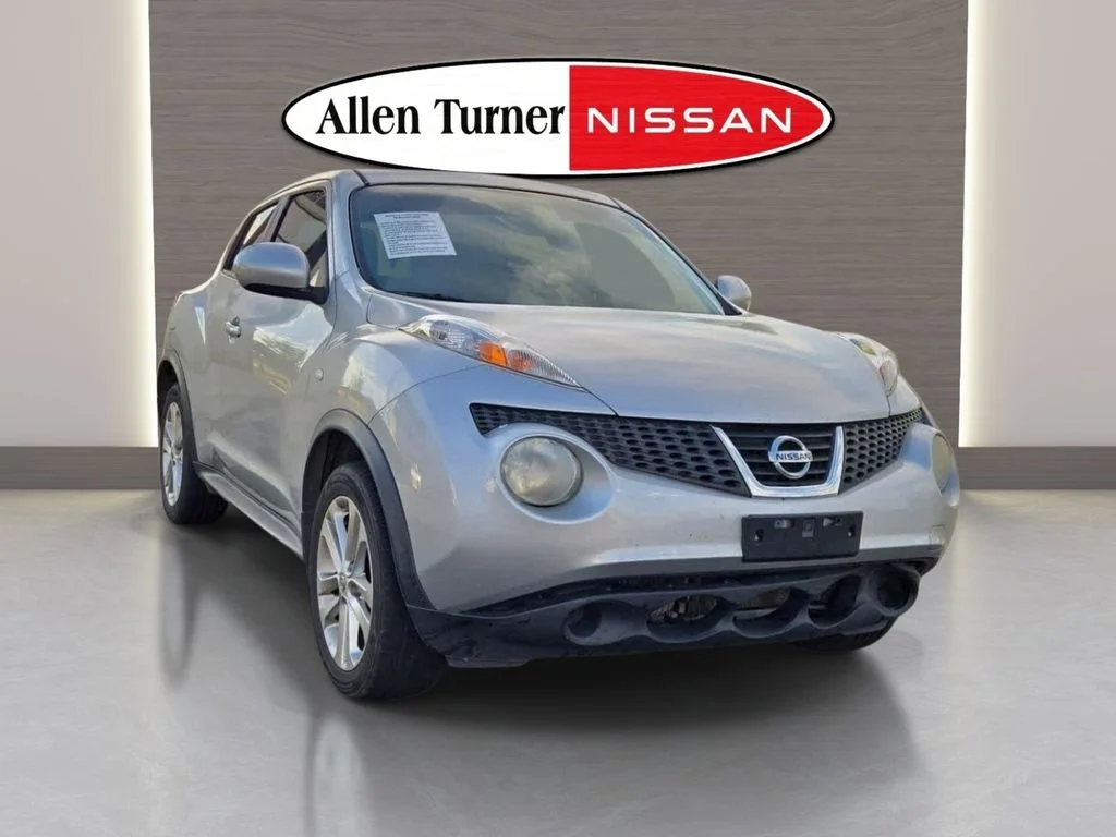 Used 2014 Nissan JUKE SV with VIN JN8AF5MR8ET454127 for sale in Auburn, AL