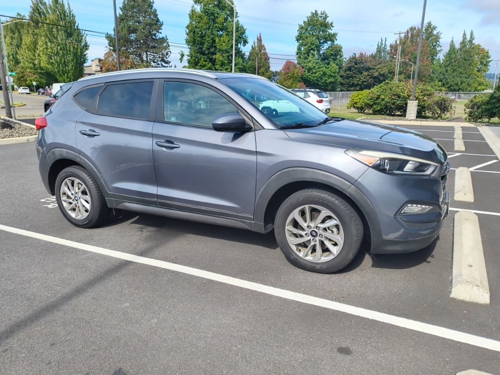 Used 2016 Hyundai Tucson SE with VIN KM8J33A46GU115540 for sale in Longview, WA