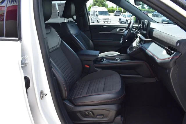 Used 2025 White Ford ST-Line image 23