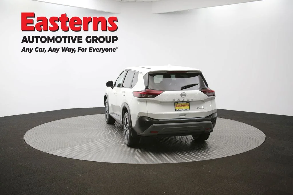 Used 2022 White Nissan SV image 64
