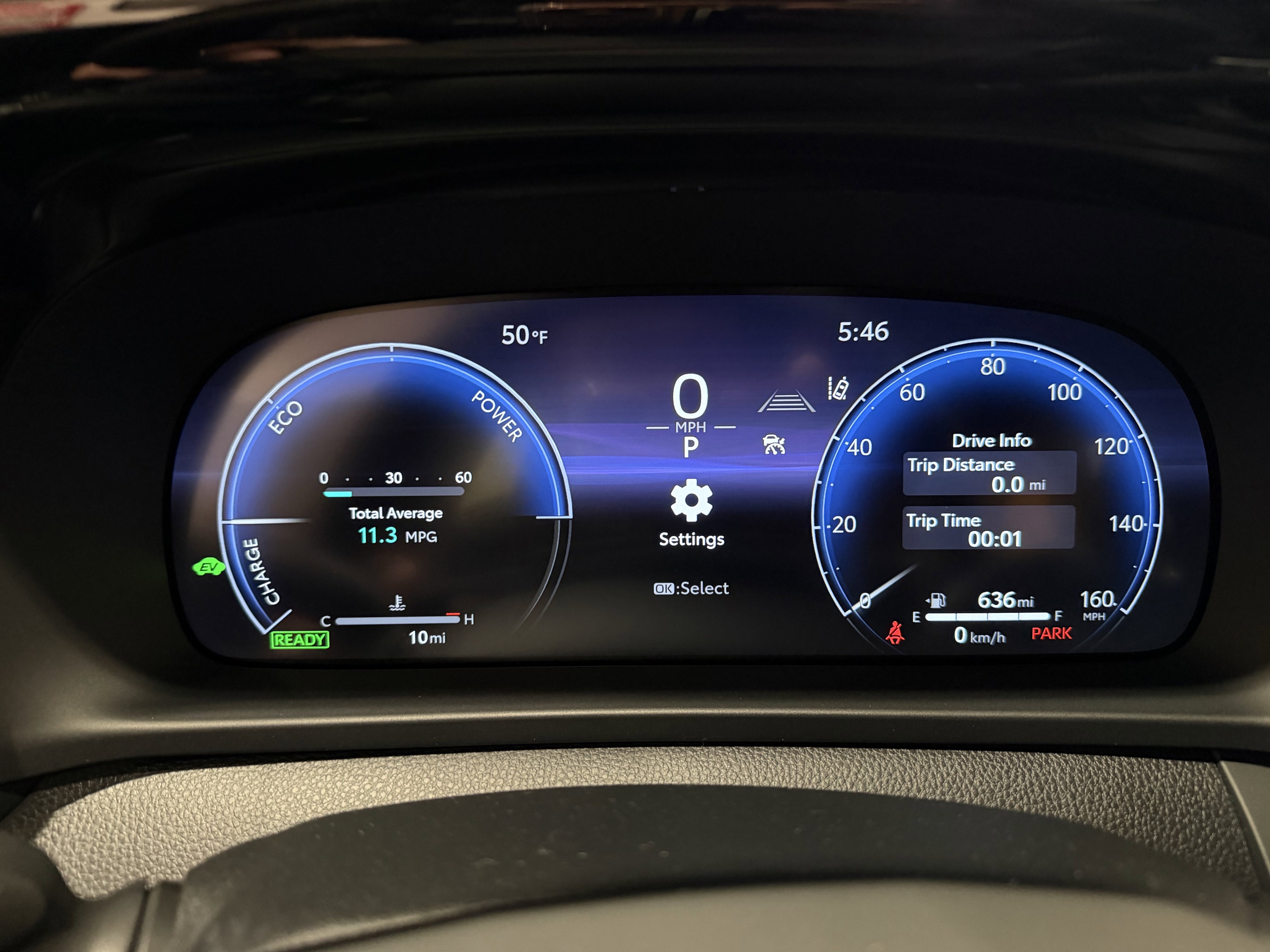 2025 Toyota Crown Signia XLE - Photo 7