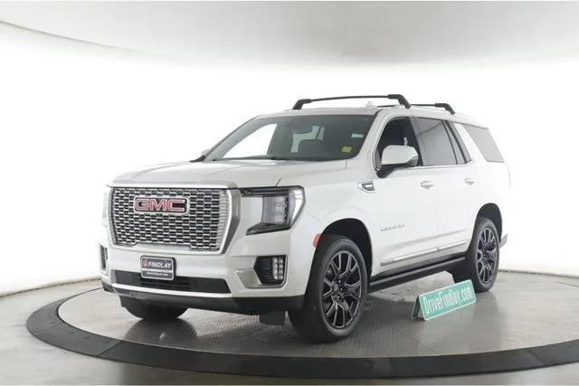 Used 2024 White GMC Denali image 10