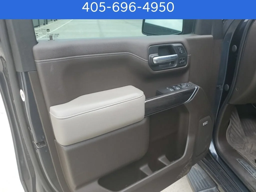Pre-Owned 2021 Chevrolet Silverado 1500 LTZ
