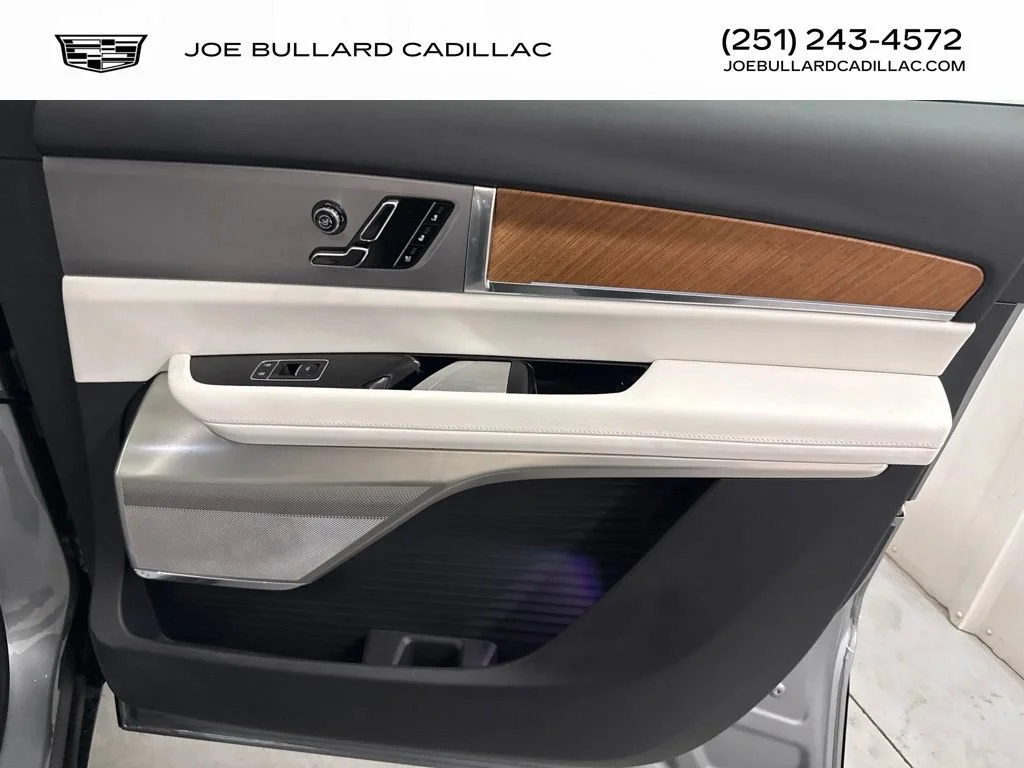 2027 Cadillac VISTIQ Sport - Photo 19