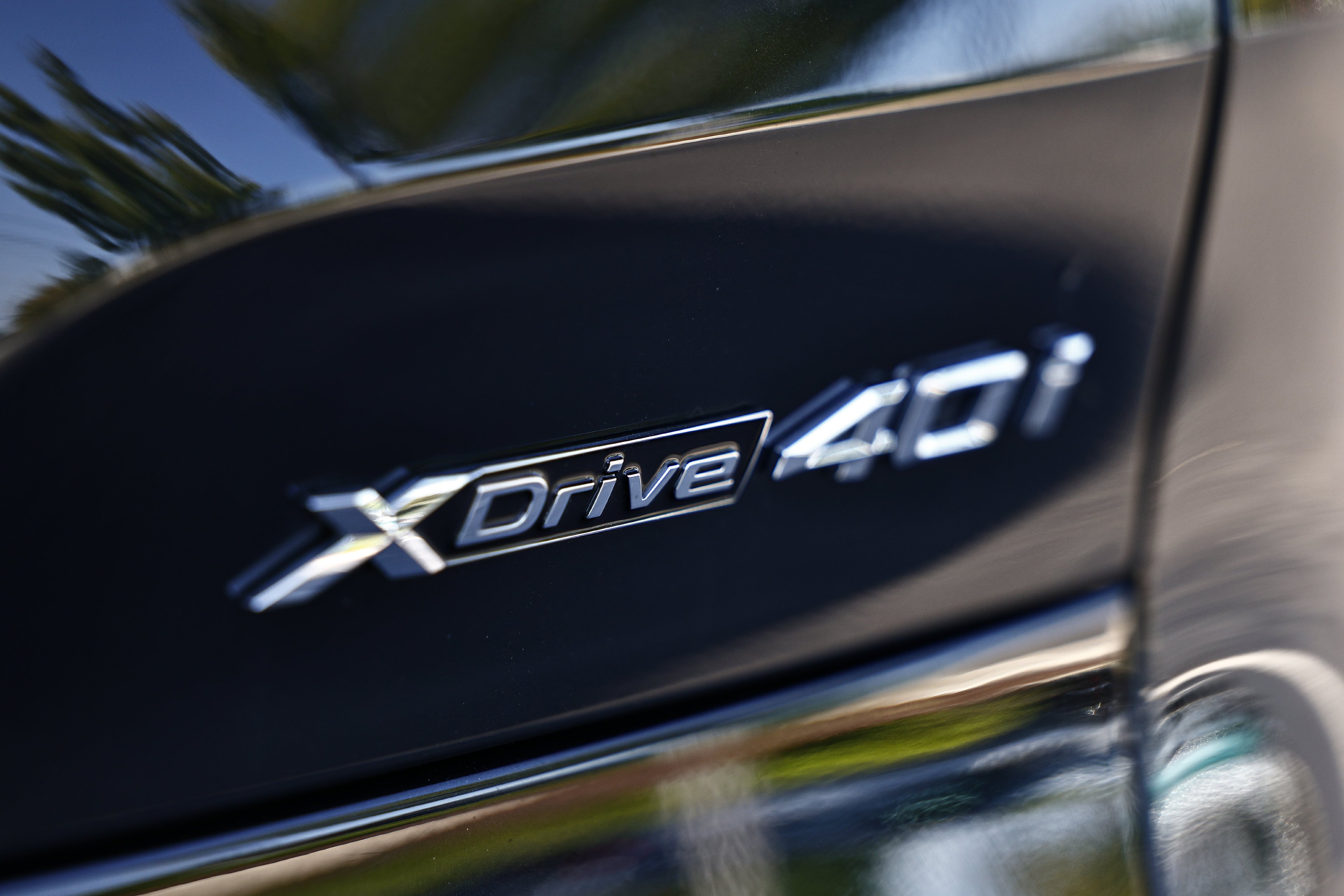 Used 2024 Black Sapphire Metallic BMW xDrive40i image 11