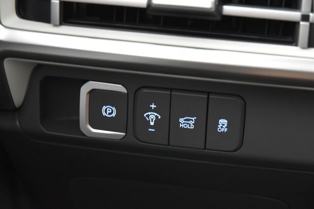 New 2027 Gray Hyundai SE AWD image 28