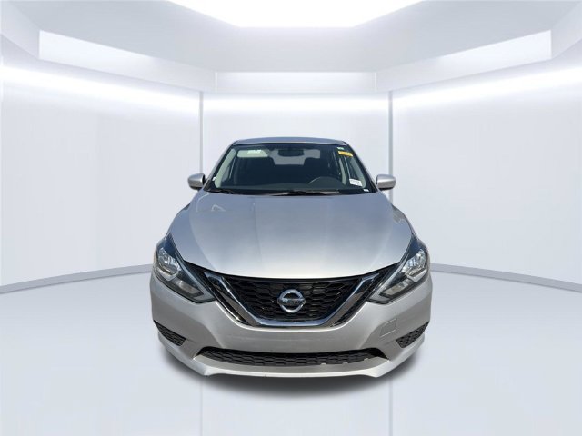 Used 2016 Silver Nissan S image 2