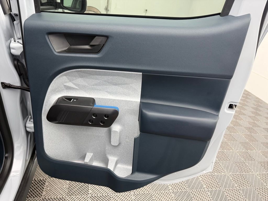 New 2026 White Ford XLT image 35