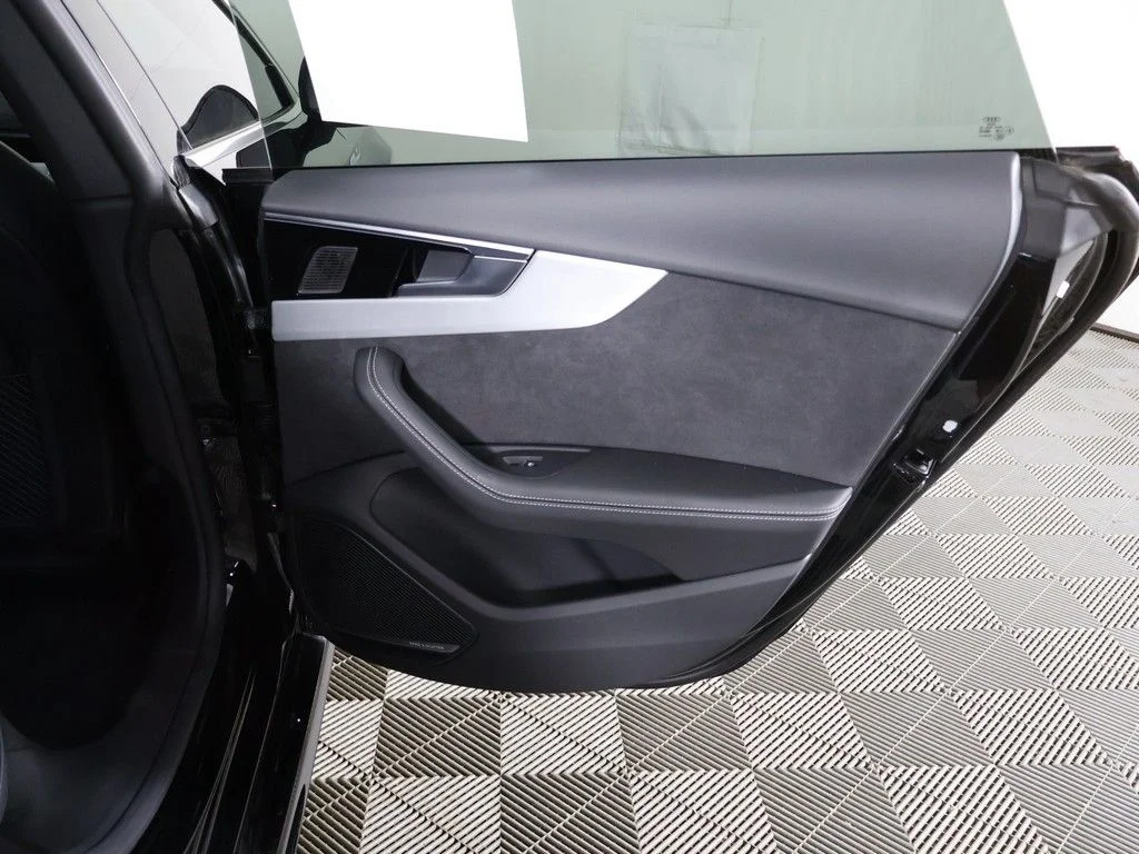 Used 2022 Black Audi Premium Plus image 26