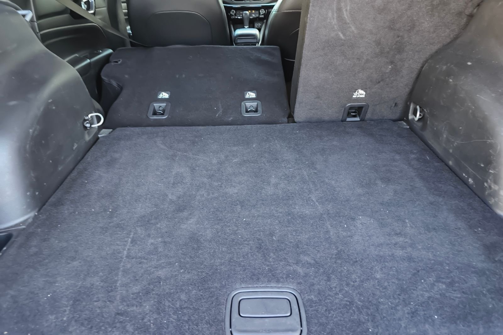 Used 2025 Silver Jeep Trailhawk image 14
