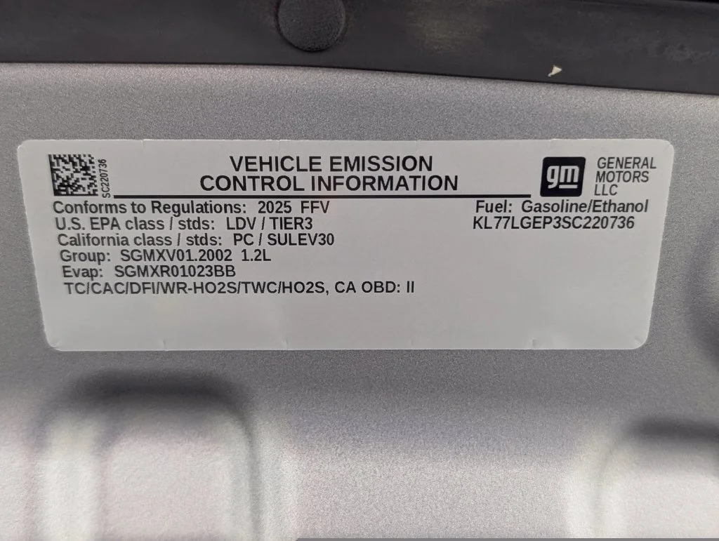 Certified Used 2025 Sterling Gray Metallic Chevrolet 1RS image 20