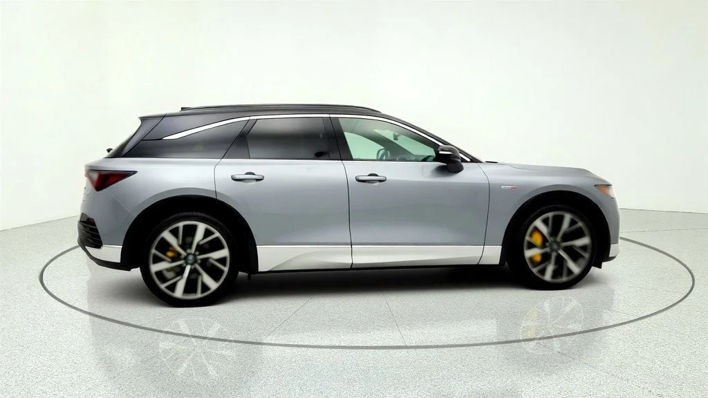 Used 2024 Mercury Silver Metallic Acura Type S AWD image 4
