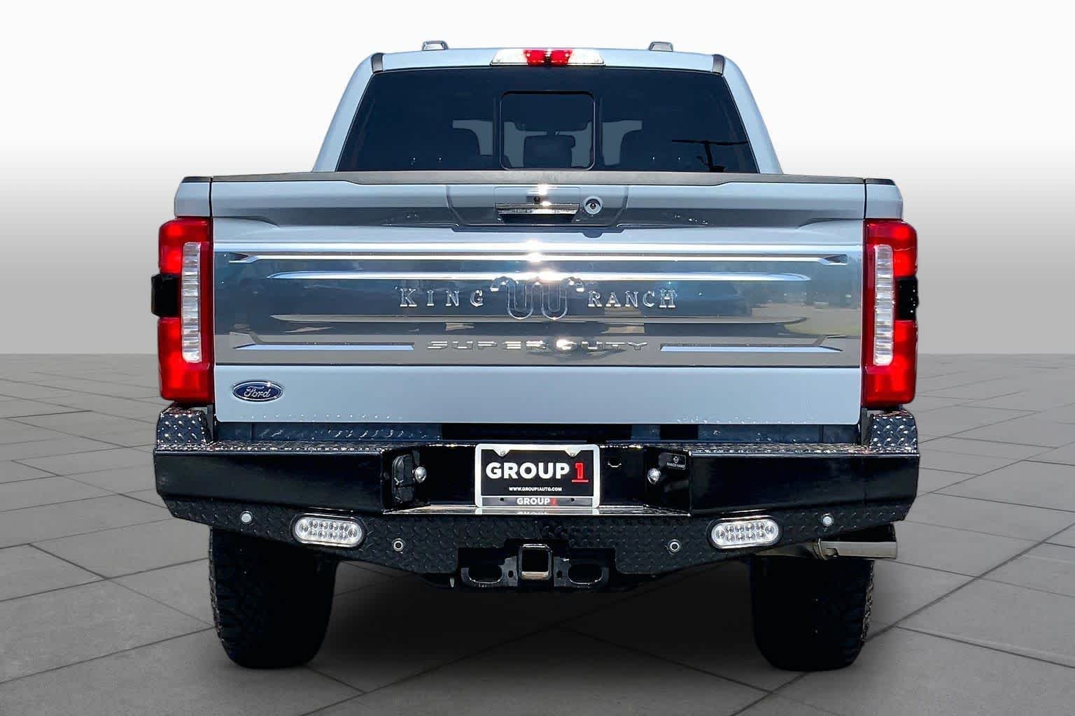 Used 2024 Glacier Gray Metallic Tri-Coat Ford King Ranch image 4