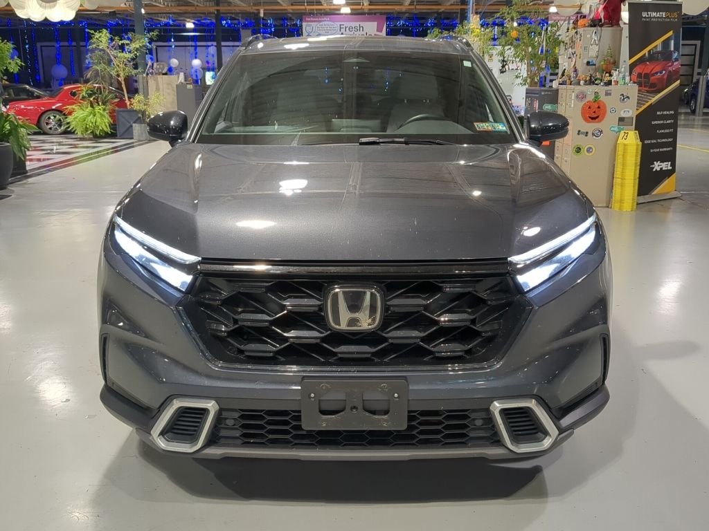 Certified Used 2025 Gray Honda Sport Touring image 3