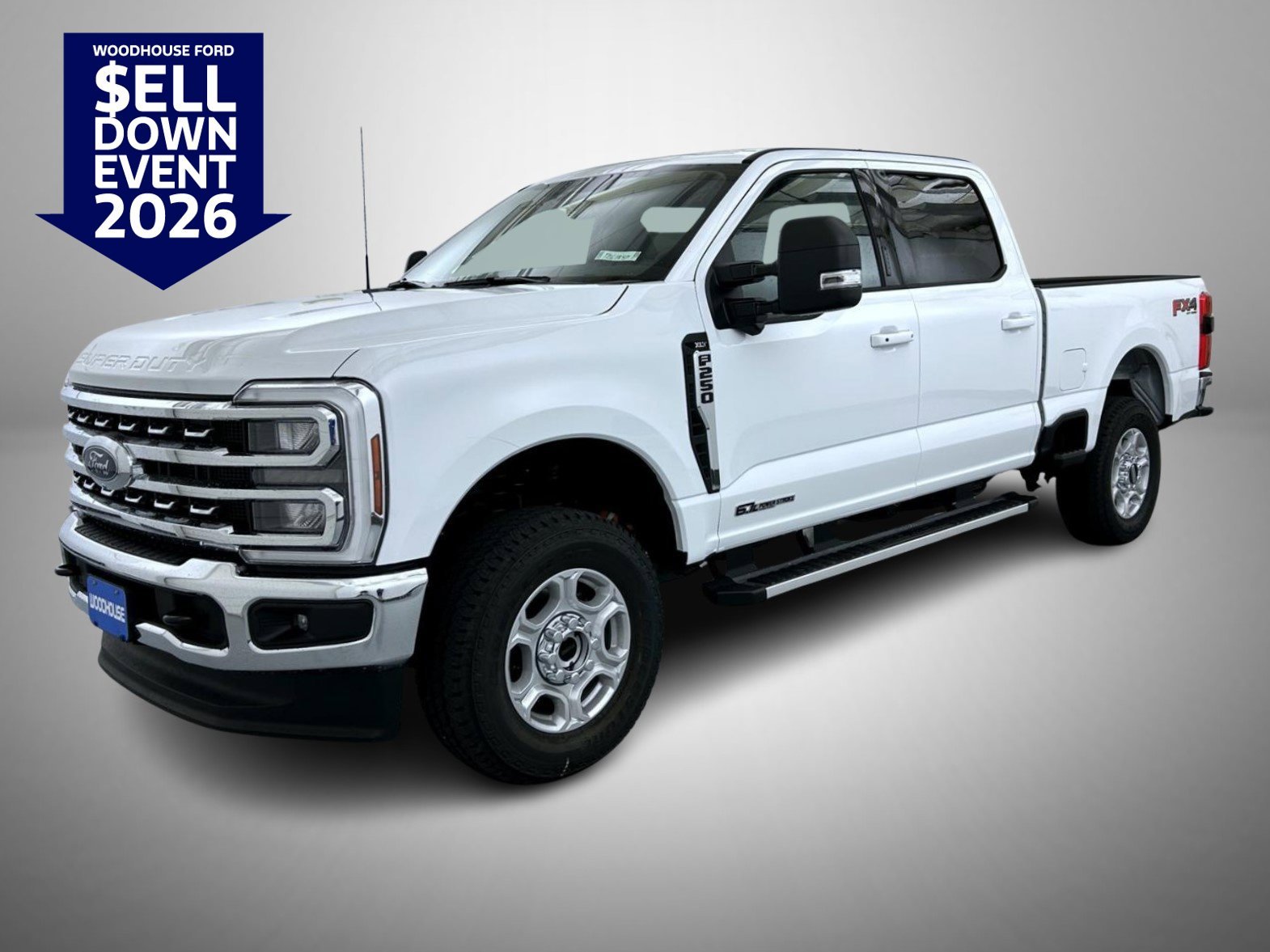 New 2026 Oxford White Ford XLT image 1