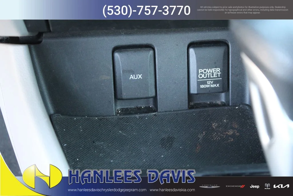 Used 2013 Blue Honda EX-L image 21