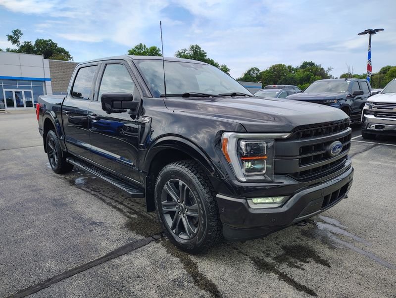 Used 2021 Black Ford Lariat image 3