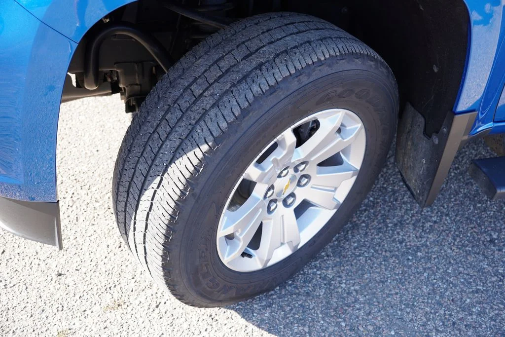 Used 2022 Blue Chevrolet LT image 13