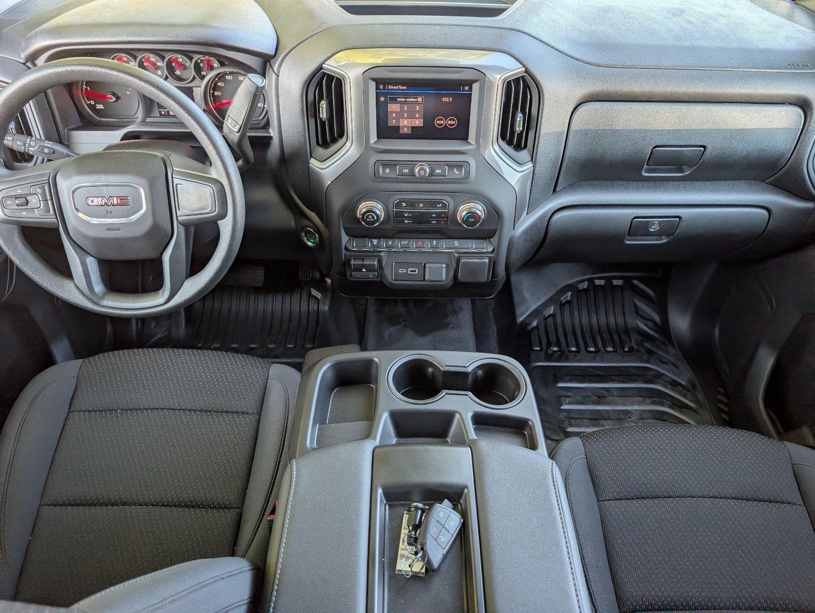 New 2026 Summit White GMC Pro image 32