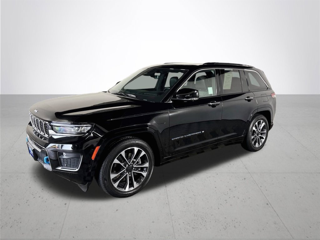 Certified Used 2023 Black Jeep Overland 4xe image 2