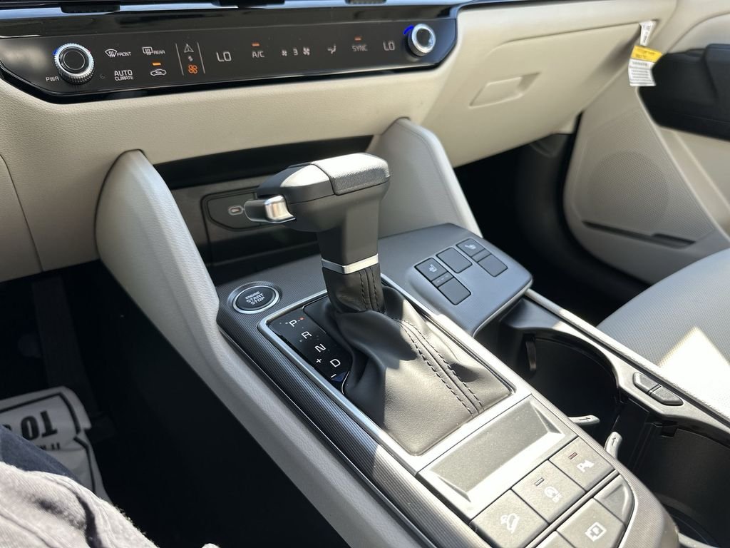 2026 Kia Sportage EX - Photo 19