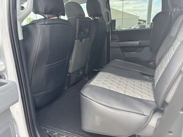 Used 2021 Oxford White Ford XLT image 15