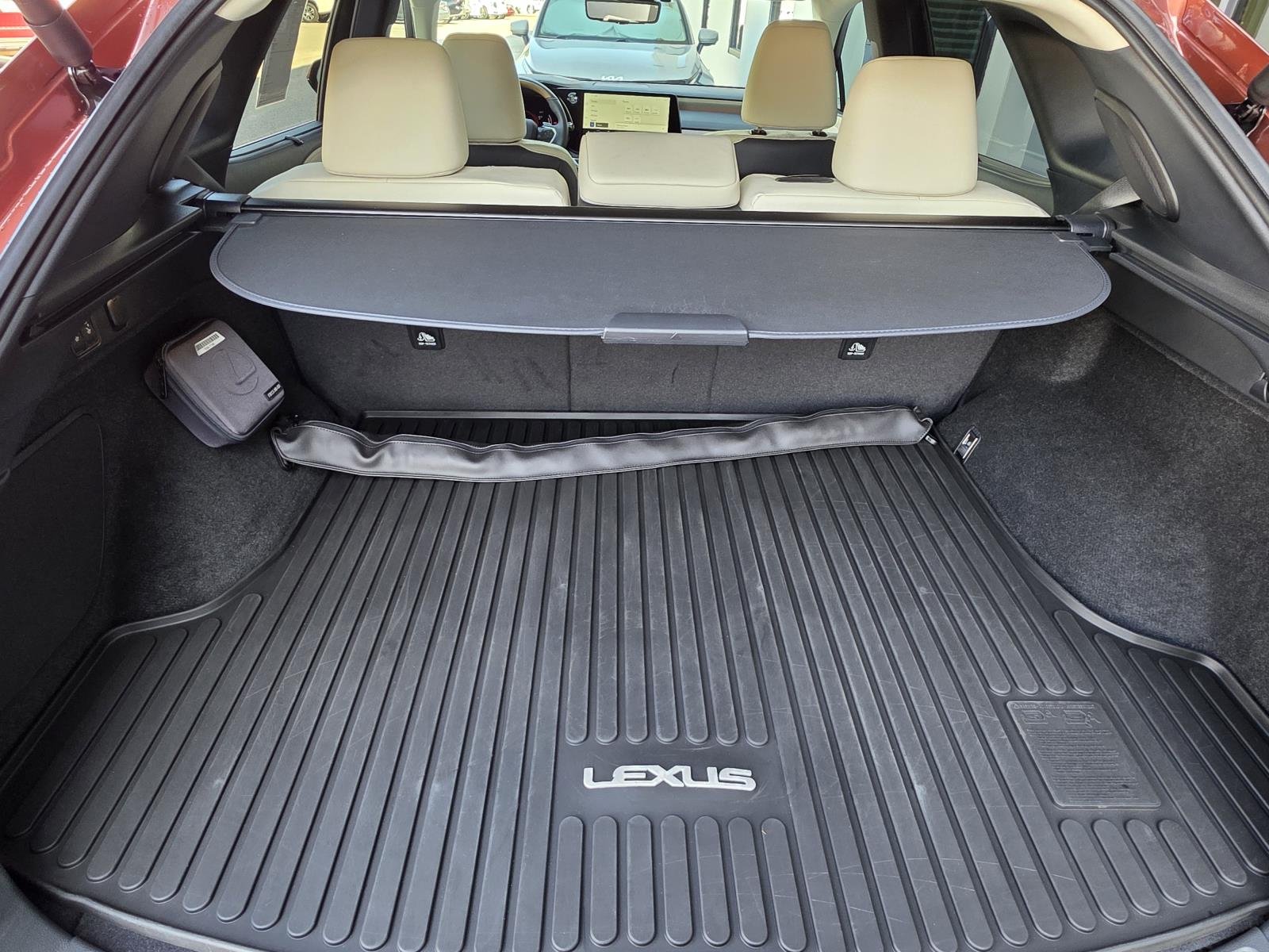 Certified Used 2023 Copper Lexus 350 Luxury image 14