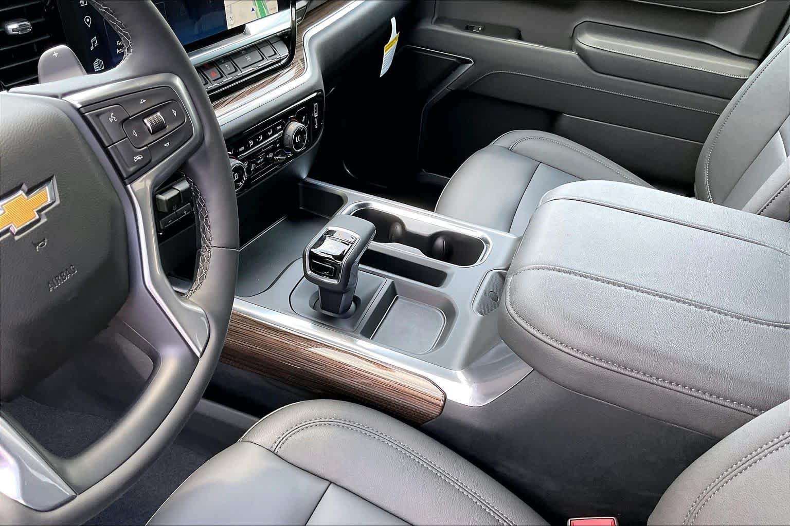 2026 Chevrolet Silverado 1500 LT - Photo 8