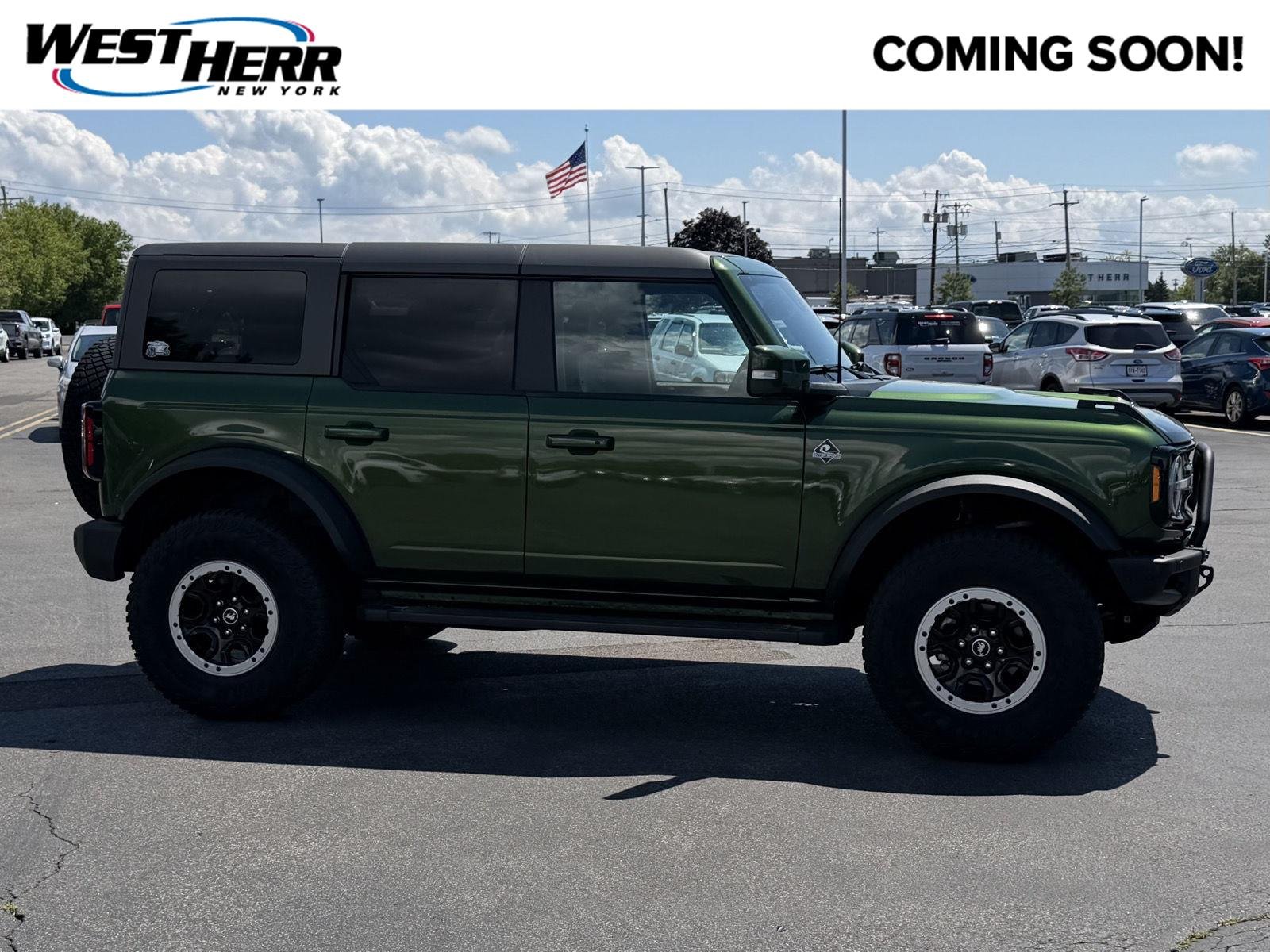 Used 2023 Eruption Green Ford Outer Banks Advanced image 1