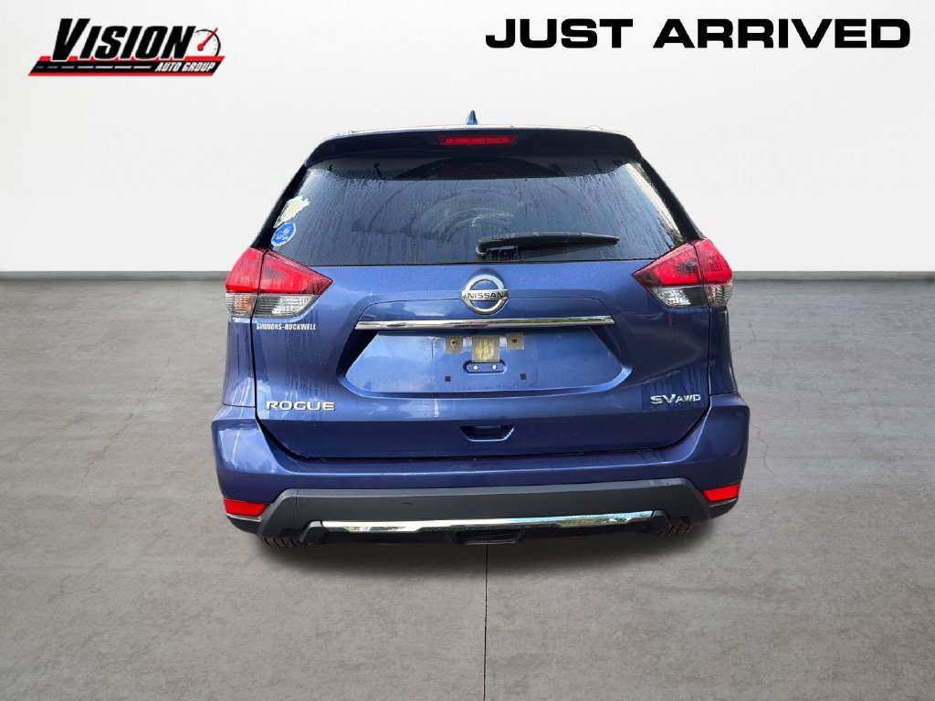 Used 2018 Blue Nissan SV image 6