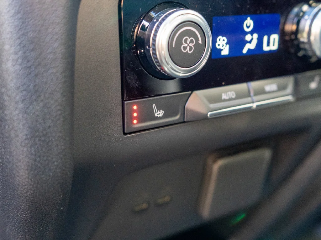 2027 GMC Acadia AT4 - Photo 16
