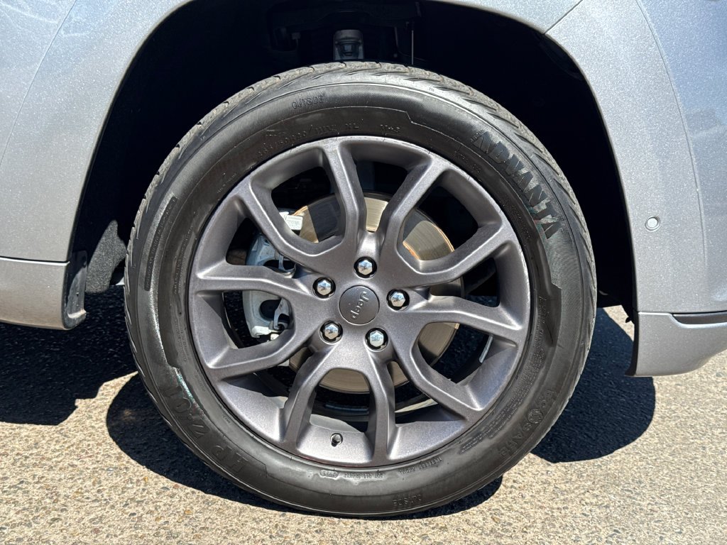 Used 2021 Silver Jeep High Altitude image 7