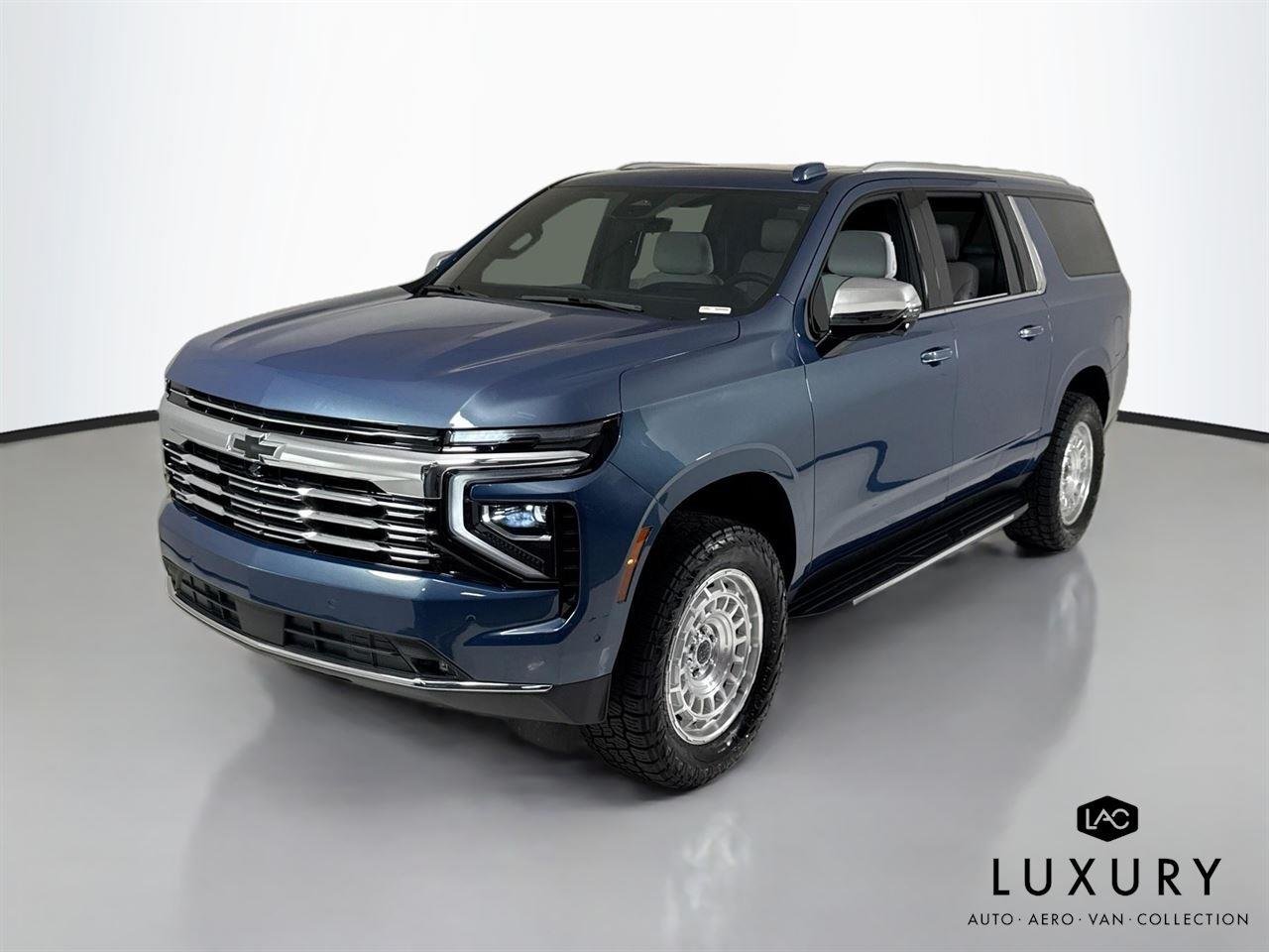 Used 2025 Lakeshore Blue Metallic Chevrolet Premier image 4
