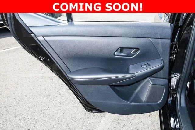Used 2025 White Nissan SV image 17