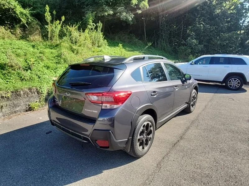Used 2021 Gray Subaru Premium image 7