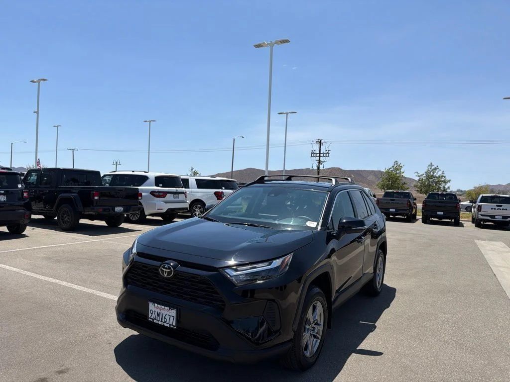 Used 2025 Black Toyota XLE image 3