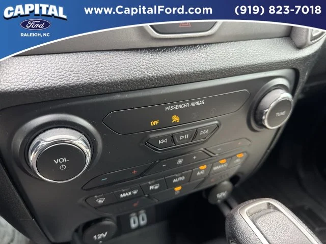 Used 2023 Gray Ford XLT image 29