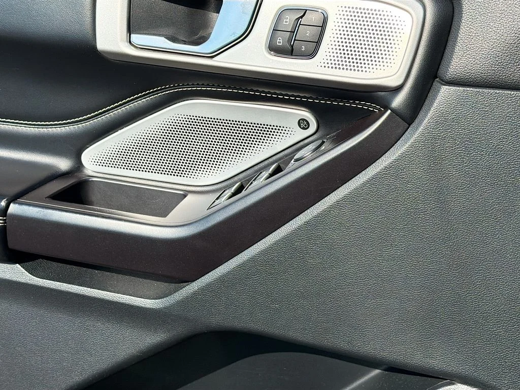 Used 2020 Blue Metallic Ford ST image 28